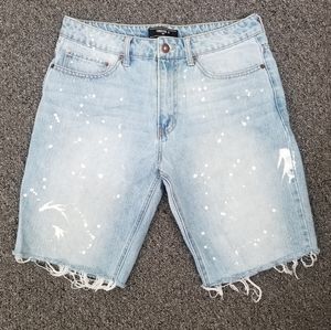 Forever 21 Men's Paint Splattered Denim shorts size 32